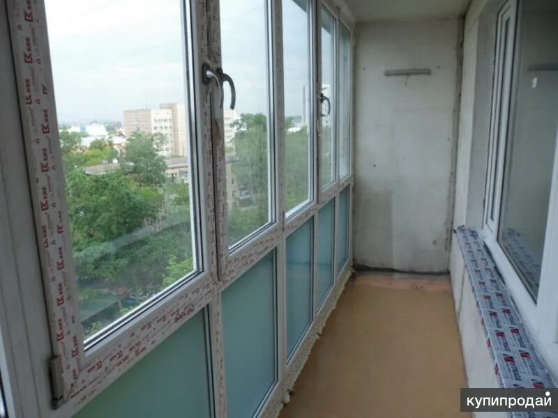 Остекление балкона липецк. Пластиковый балкон. рама на балкон пластиковая. лоджия пвх. сэндвич панели для балкона.