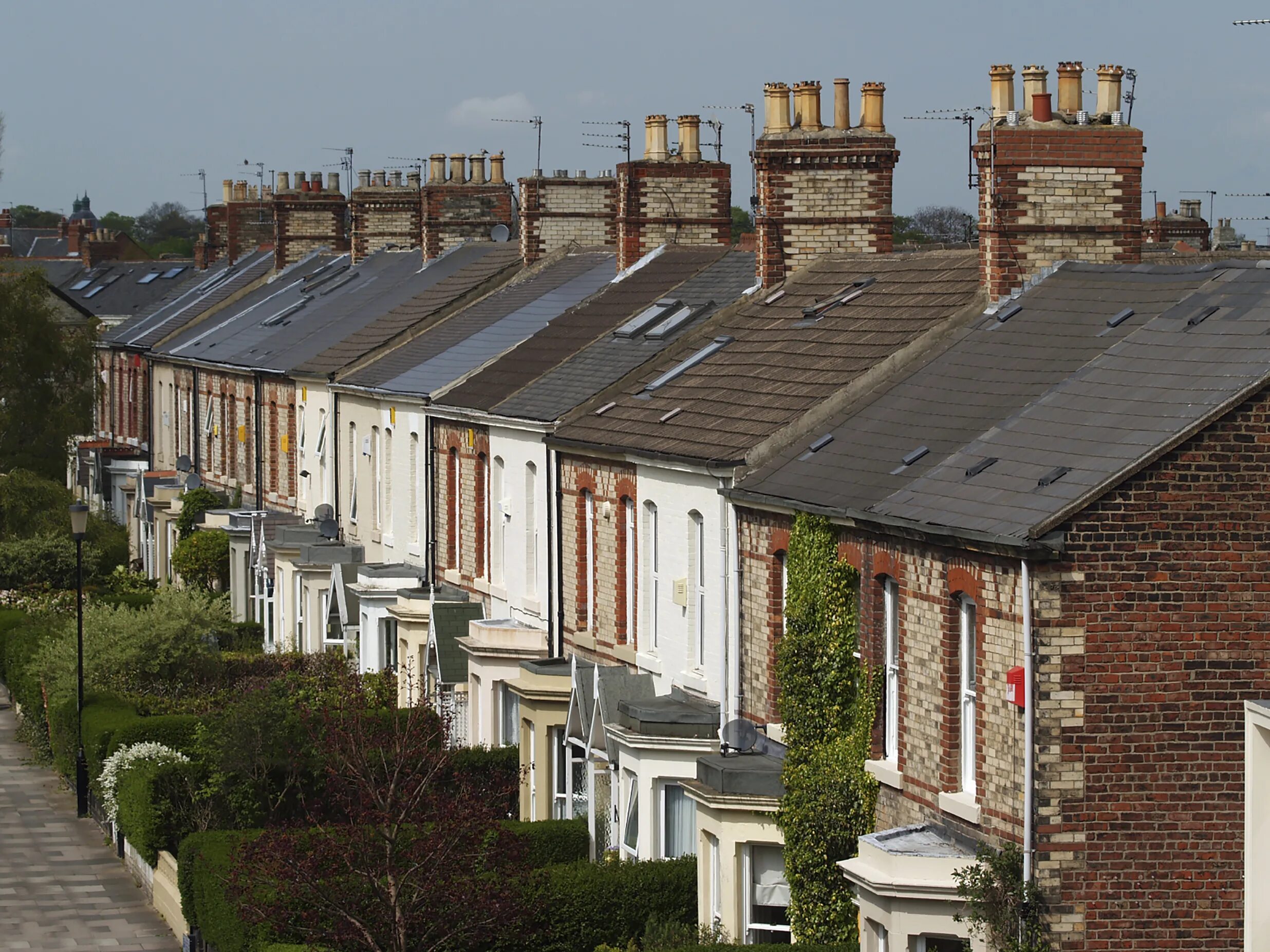 Housing in uk. Terraced Houses (Row House) Великобритания. Италия terraced House. Британия terraced. Victorian terraced Houses.