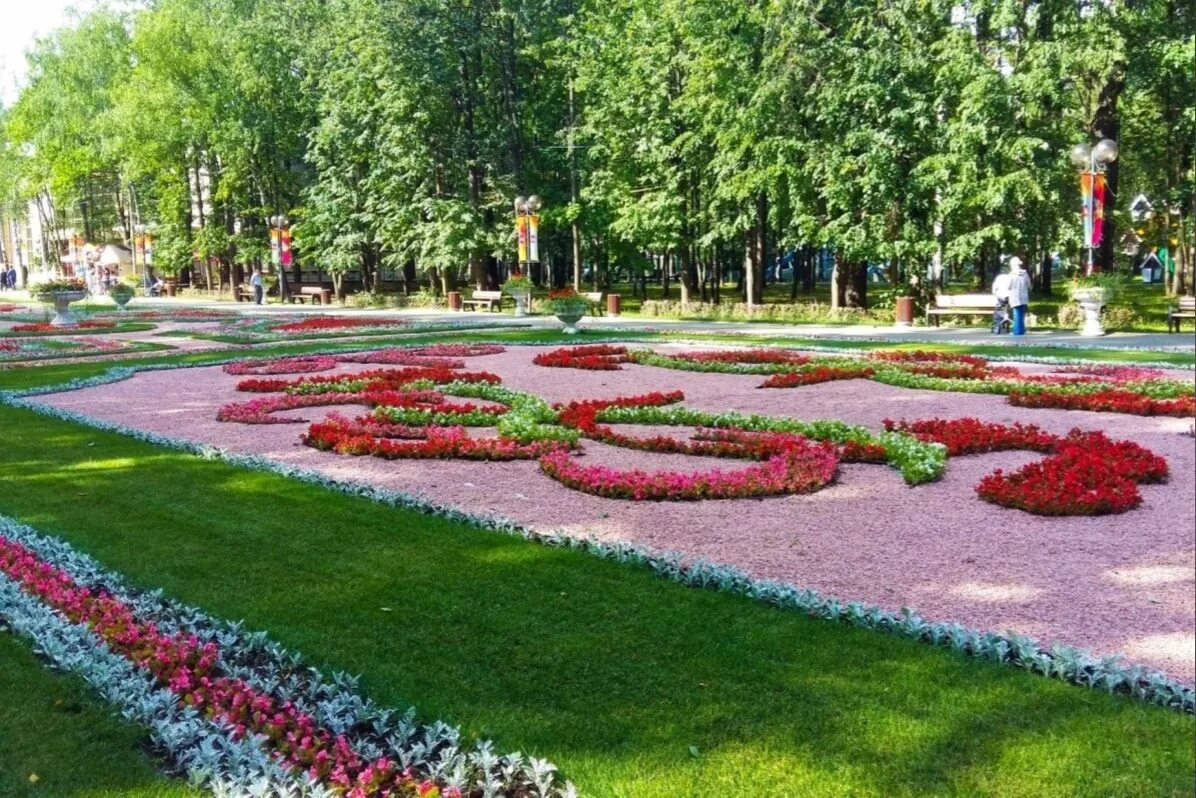 Парк имени Толстого в Химках. Парк Льва Толстого в Химках. ПКИО Толстого Химки. Химки сквер. Парки химки сайт