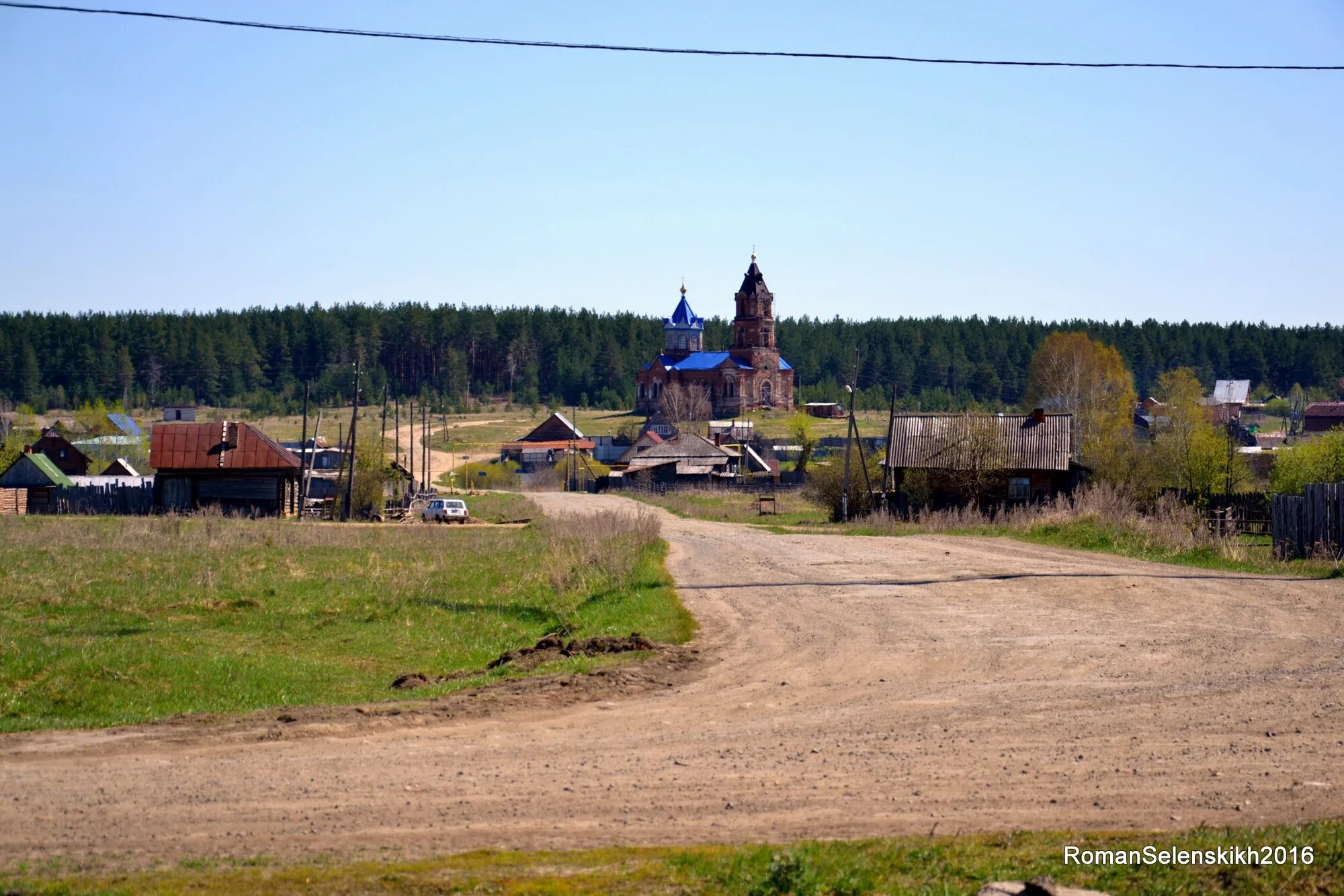 Погода никольское сысертский район. Новоипатово Сысертский район храм. Село Новоипатово Сысертский район. Храм Архангела Михаила в Новоипатово. Село Новоипатово Свердловская область.