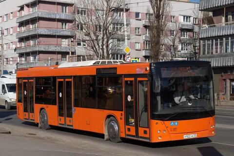 Автобус от углова