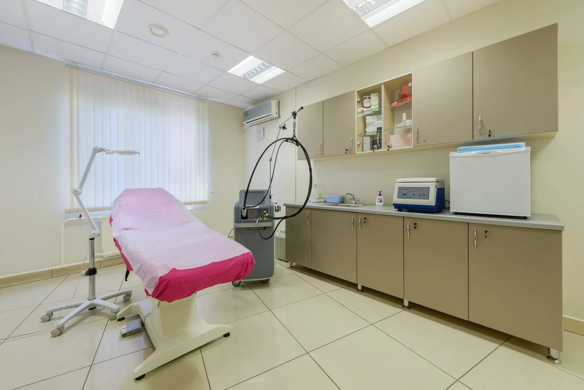 Стоматология на микояна, 18 сходня. Областном центре врачебной косметологии. Лечебная косметология. Массажный салона лазерная эпиляция. Горизонт клиника в жулебино.