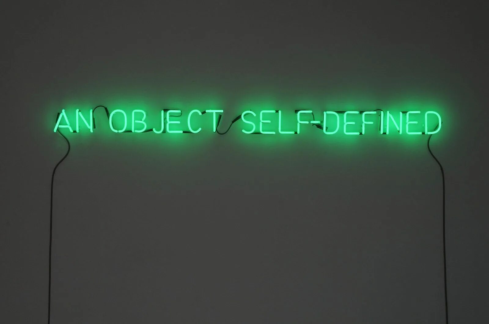 Joseph Kosuth арт. Кошут Неоновые надписи. Object definition