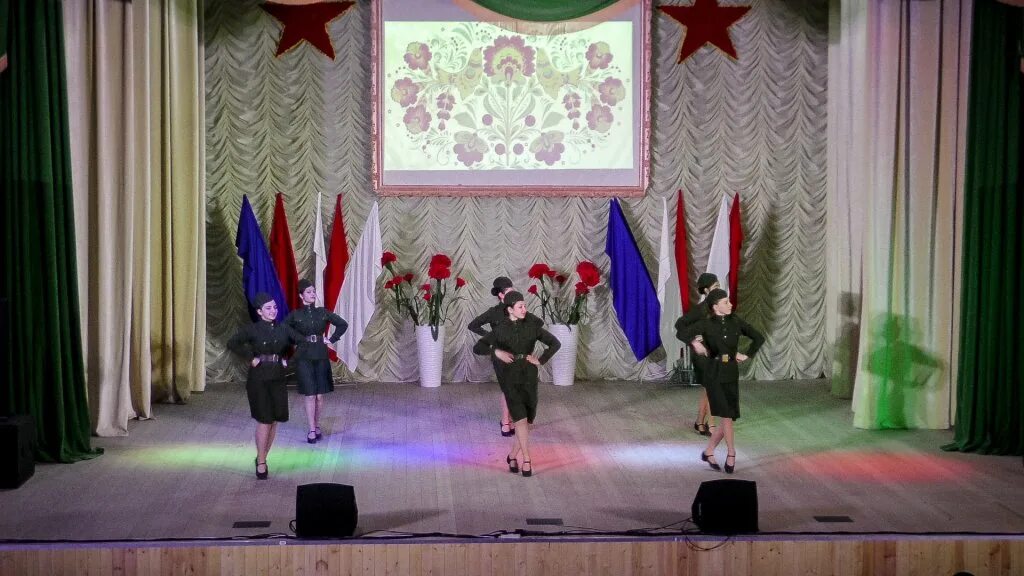 Патриотический танец видео. Солдатский танец армавир.