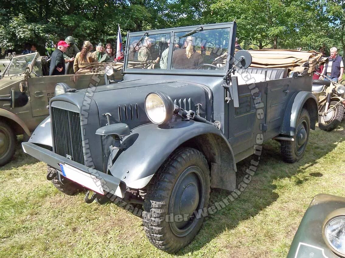 Купить машинку stoewer. Кюбельваген BMW 325. Штовер Вермахт. БМВ-325 вермахта. Вермахт Stoewer r180.