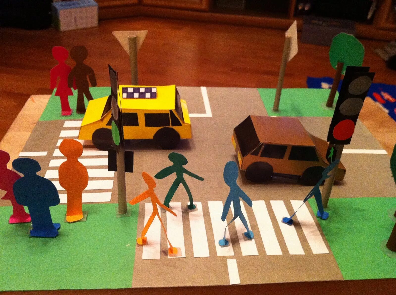 поделки своими руками дорожного движения. поделки на тему дорожного движения. поделки своими руками дорожного движения. поделка пдд. поделки на тему пдд.