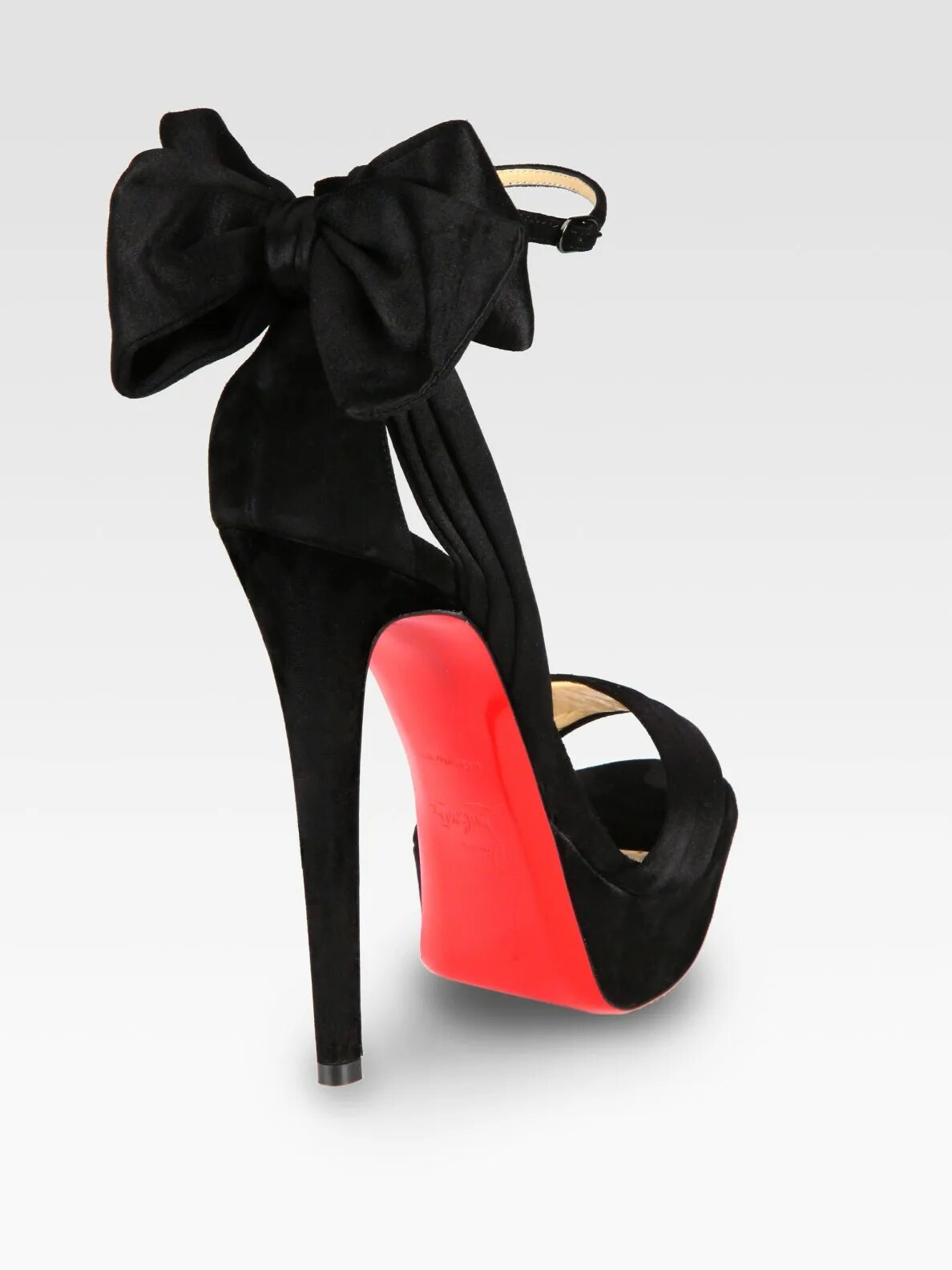 Black high heels. Туфли Christian louboutin с бантом. Босоножки Christian louboutin Black. Кристиан лабутен туфли Лове. Каблуки Christian louboutin 16 см.