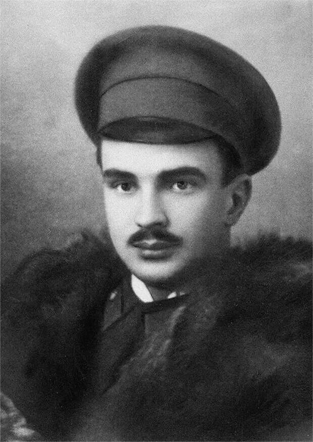 Бианки. Виталий Бианки. Виталий Валентинович Бианки (1894-1959). Бианки писатель. Виталий Бианки фото.