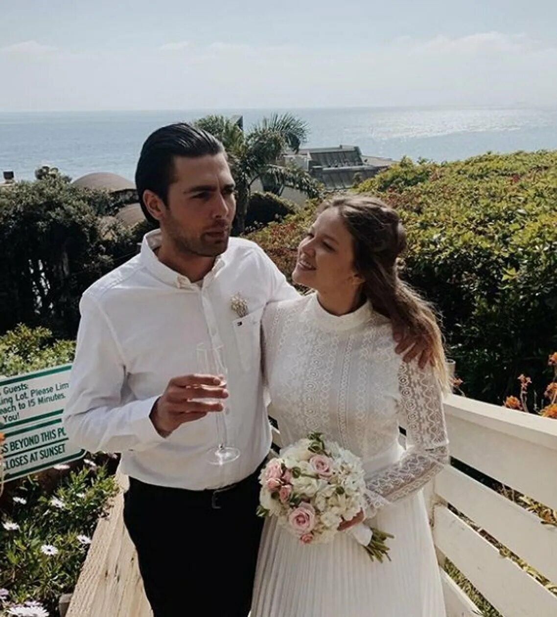 Дочь от второго брака. Дочери брюса уиллиса. Дочь от второго брака. Дочери брюса уиллиса фото. Брюс уиллис с женой и детьми.