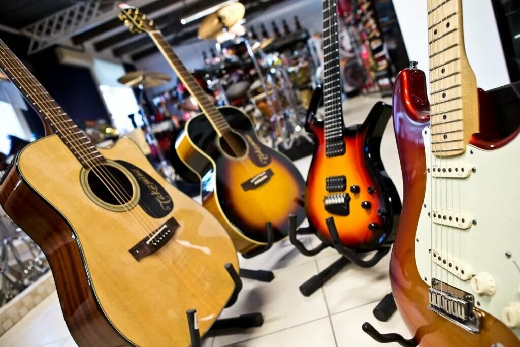 The music shop. Music avenue. Music avenue. Music avenue. Магазин музыкальных инструментов.
