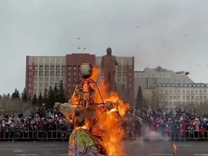Площадь ленина масленица 2024