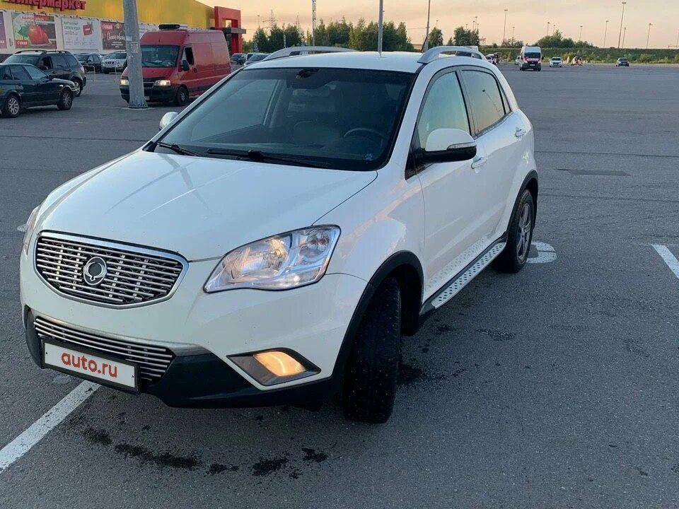 Купить саньенг в спб. SSANGYONG 580 машина. Решётка на машину Санг Йонг автомат.