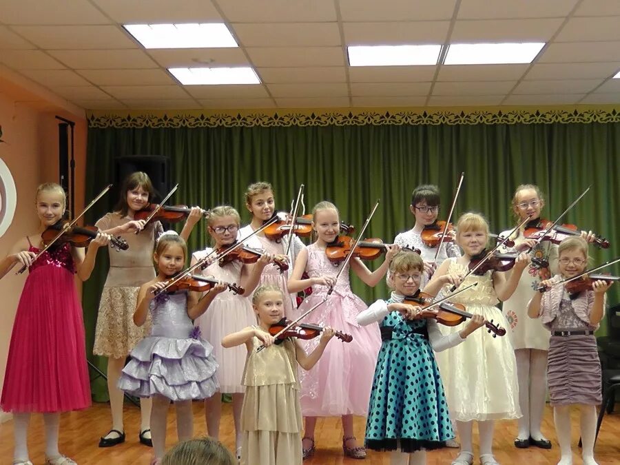 Дмш 3 екатеринбург. Музыкальная школа 17 екатеринбург. музыкальная школа невьянск. музыкальная школа туапсе.