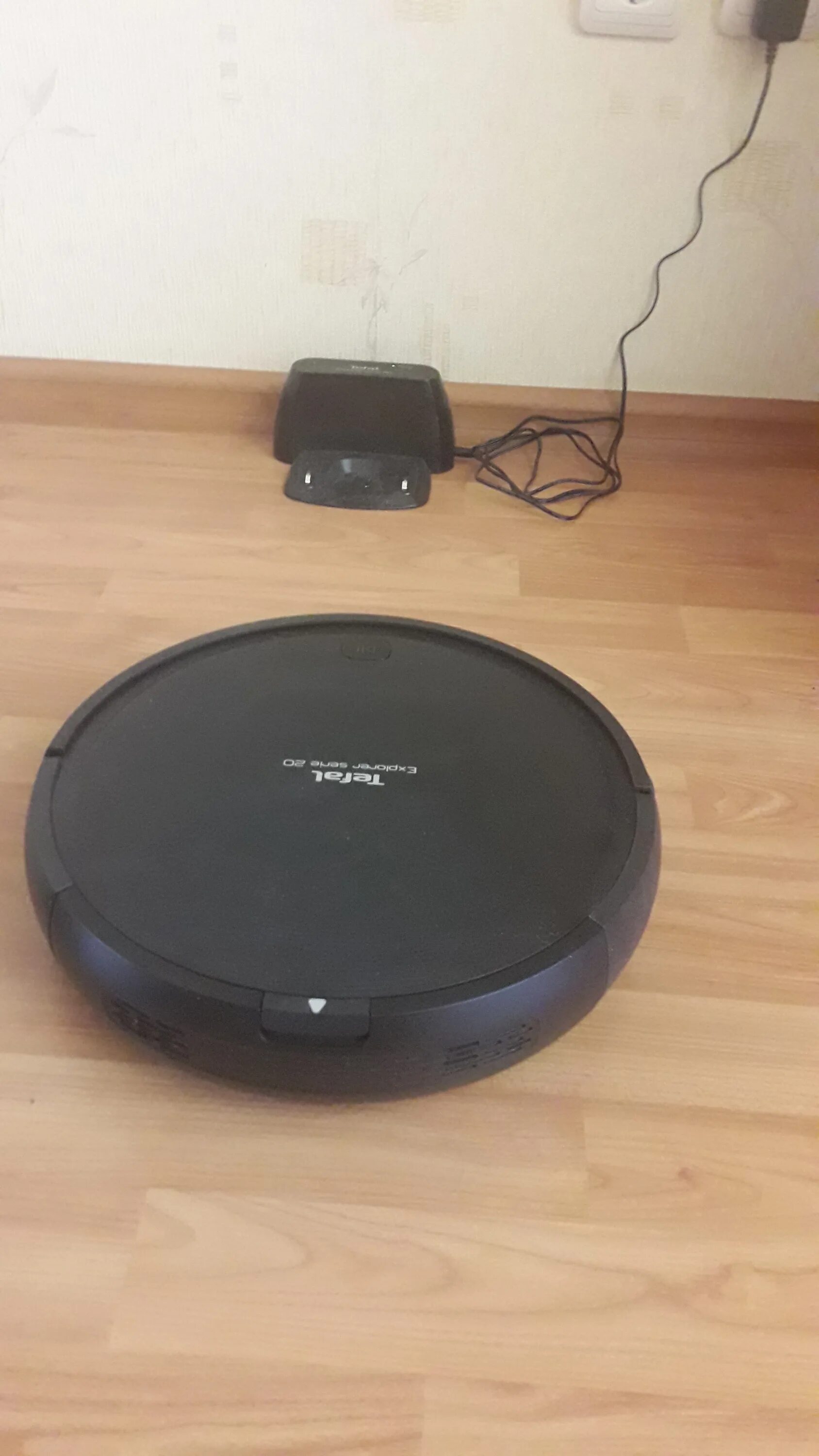 Робот пылесос tefal x. Робот-пылесос tefal rg6825wh. робот-пылесос tefal smart force x-plorer rg6825wh. tefal rg6825wh. тефаль робот пылесос explorer 20 6825.