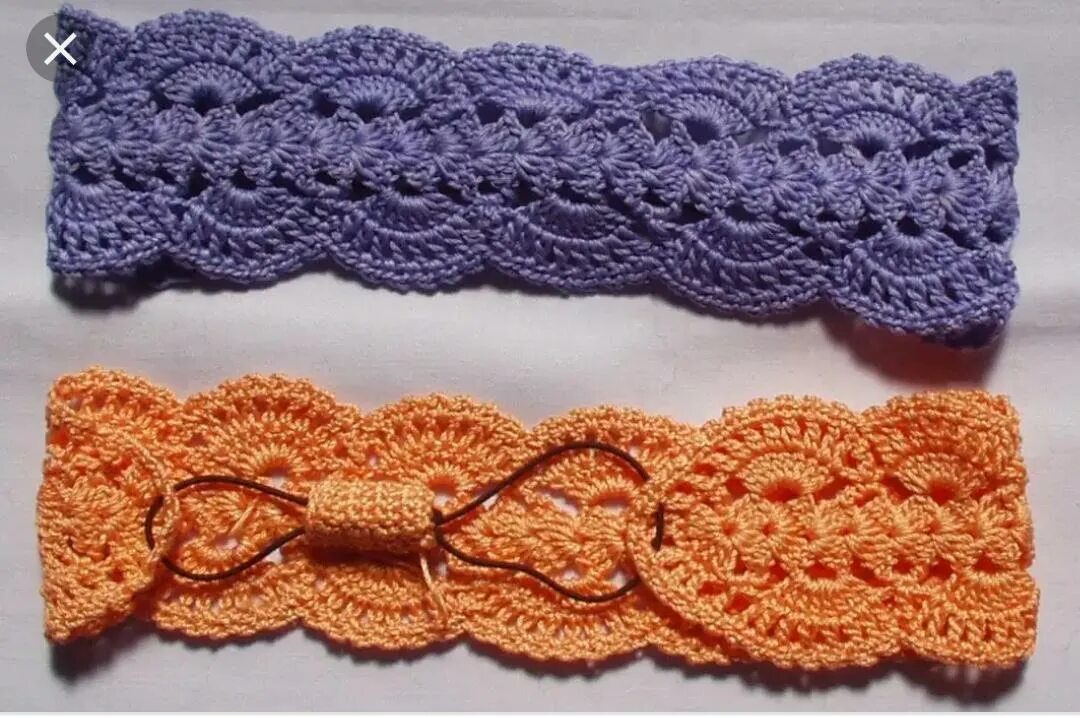 Детская повязка на голову крючком. Повязка крючком для начинающих. Повязка на голову вязаная. Повязка на голову вязаная. Повязка на голову вязаная крючком для женщины.