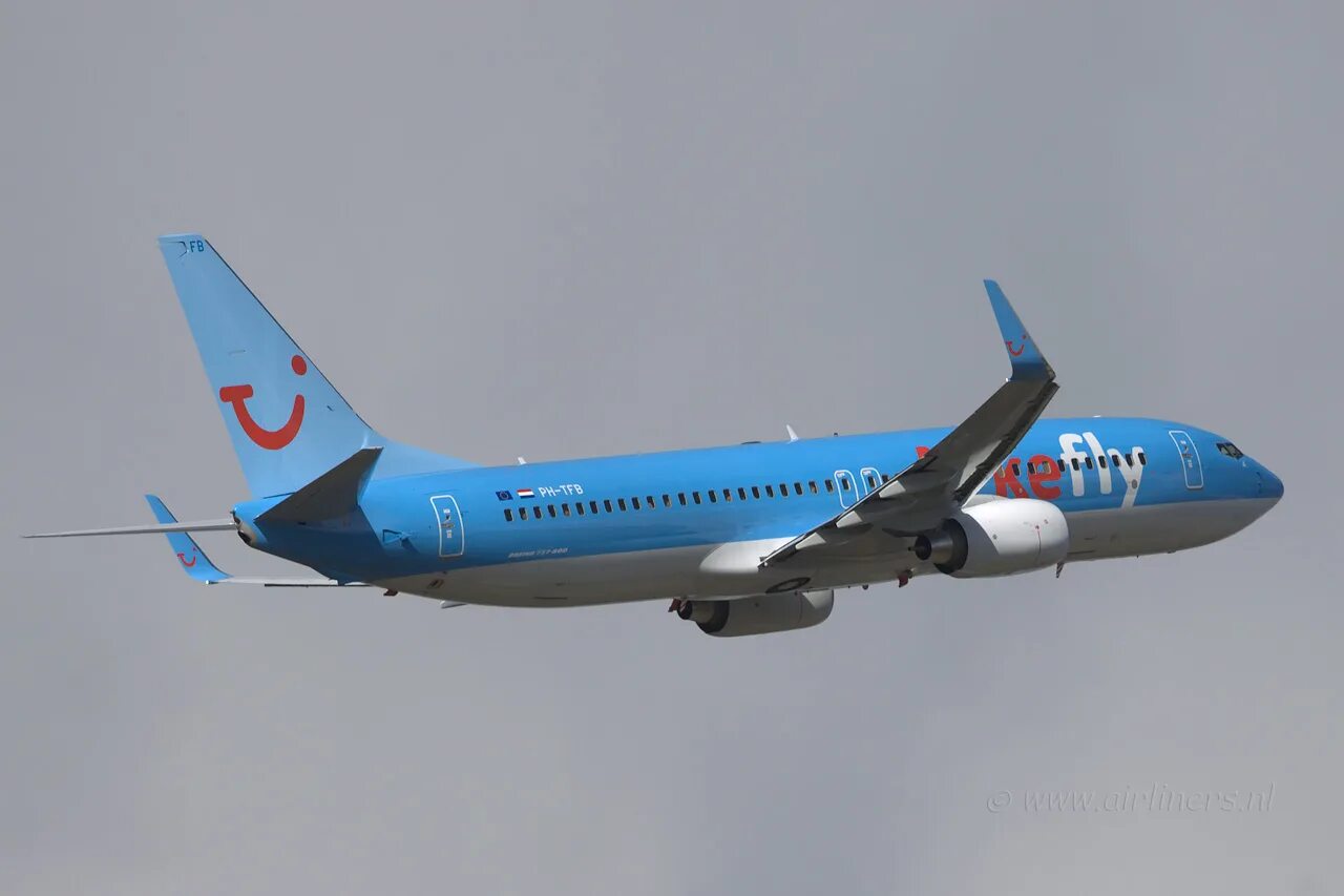 Боинг 737 781. Мазда 737. ts p737h. boeing 737 classic фото. борт h800xpi.