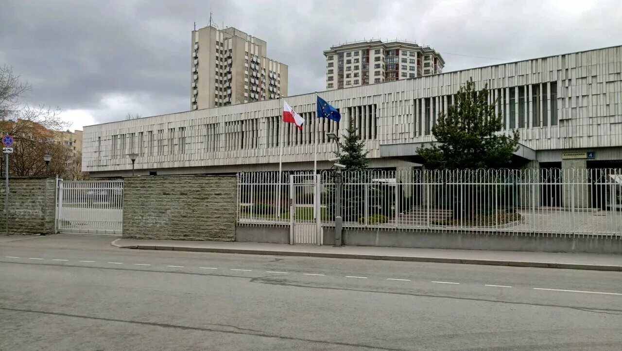 Посольство республика польша. Посольство республика польша
