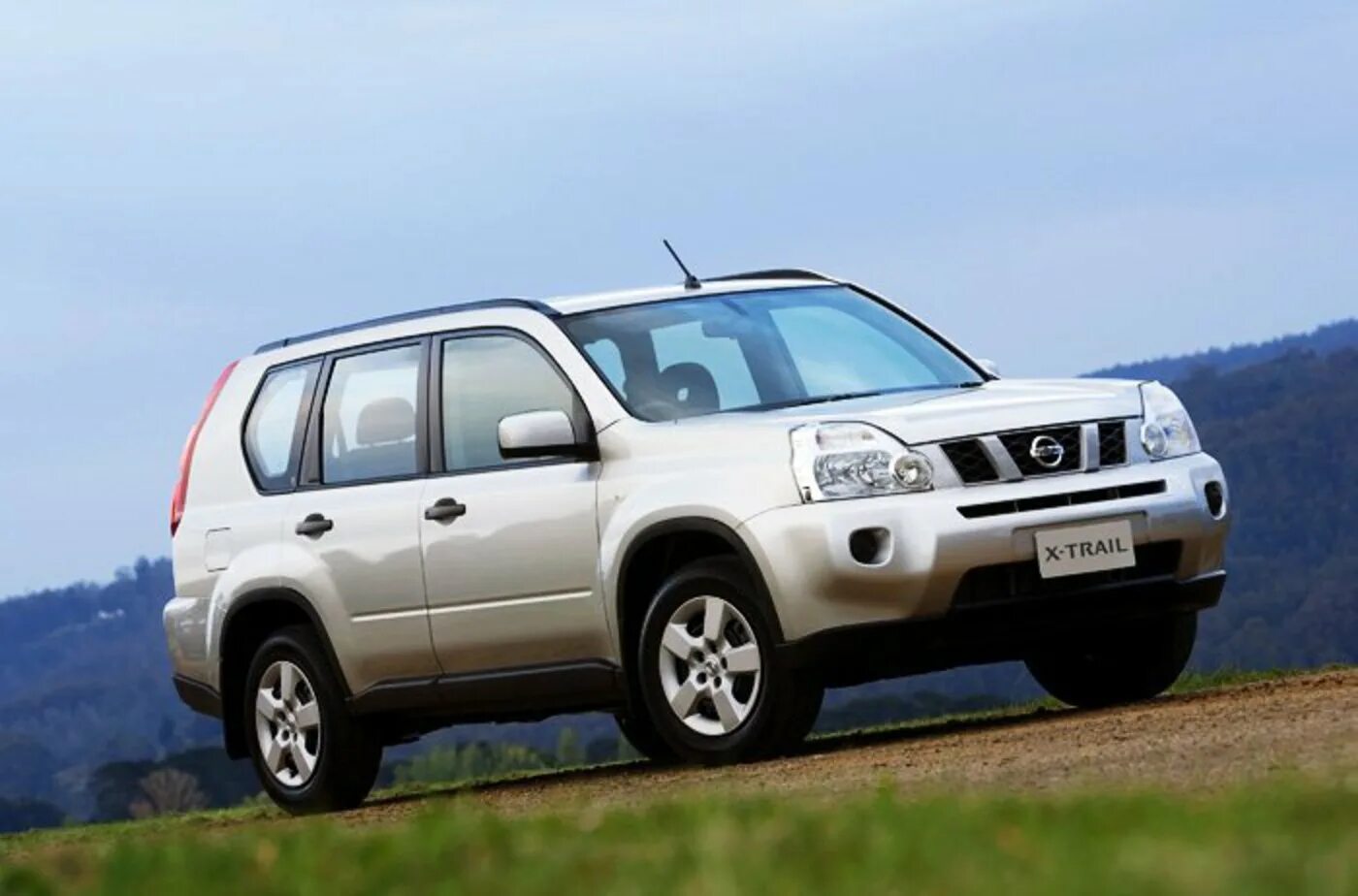 X trail технические. Nissan x-Trail 4wd. Nissan x-Trail 4. Nissan x Trail 2.0 se 2007. Nissan x-Trail 2008.