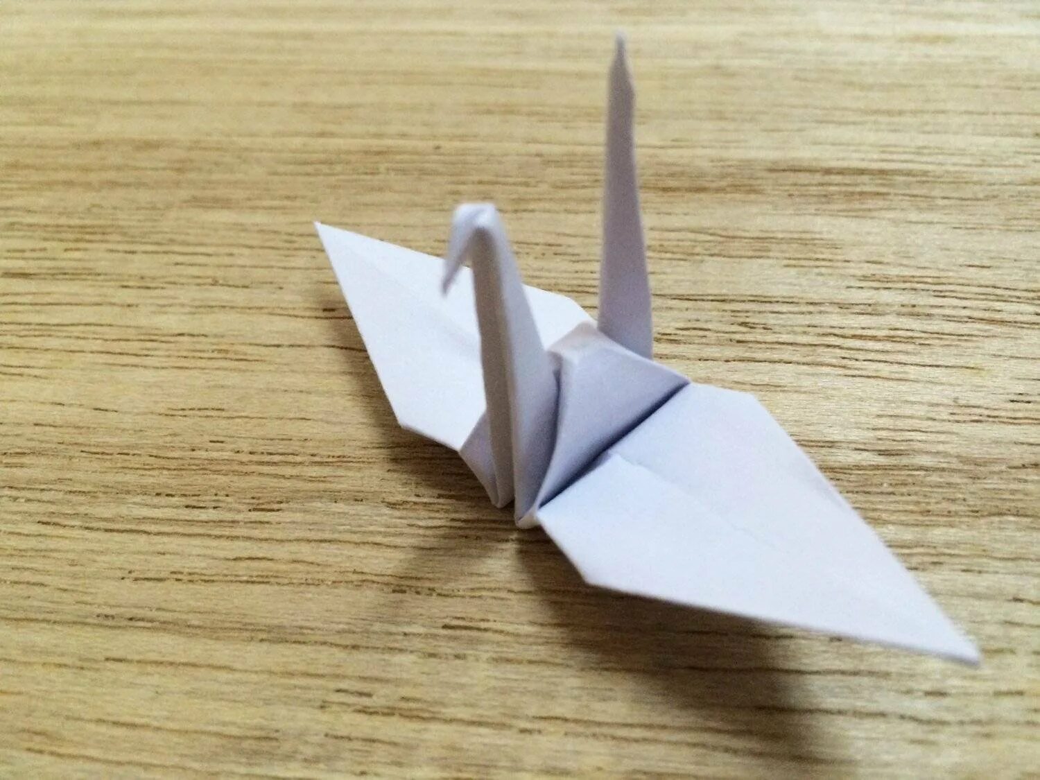 Журавлик Цуру оригами. Японский бумажный Журавлик Цуру. Журавль Цуру оригами. Японский Журавлик Цуру.