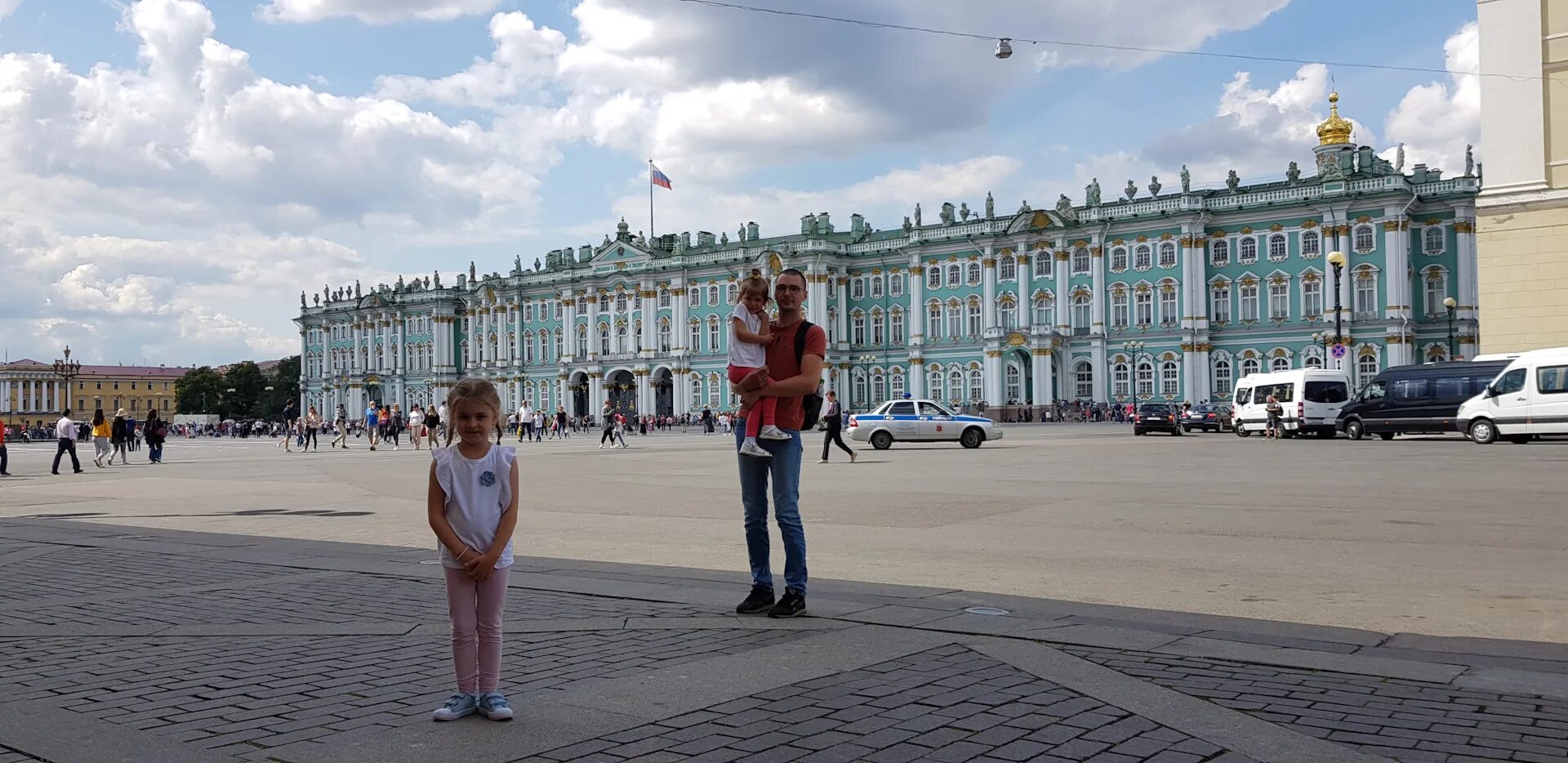 Москва фото днем. Питер днем. Санкт-Петербург Красноярск. Фф Москва и Санкт-Петербург.