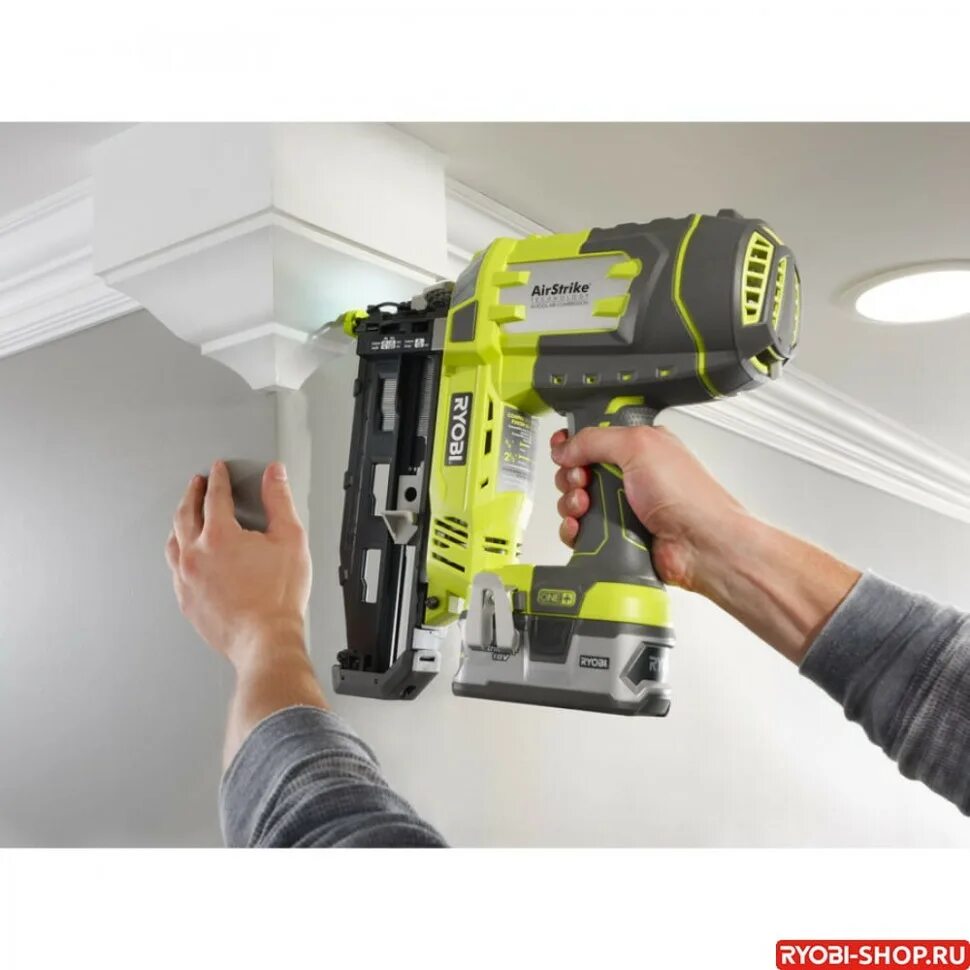 Ryobi one купить. Ryobi r18n16g. Ryobi one+ r18n16g0 3002222. Степлер Ryobi one+ r18s18g-0. Гвоздезабиватель аккумуляторный Ryobi r18n18g-120s one+.