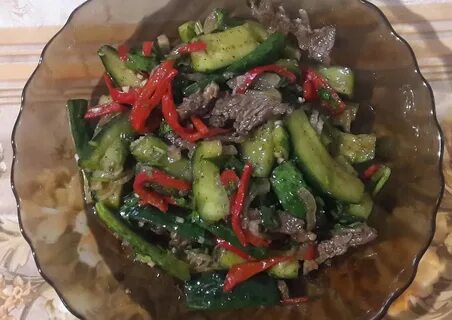 Салат из огурцов с мясом рецепт