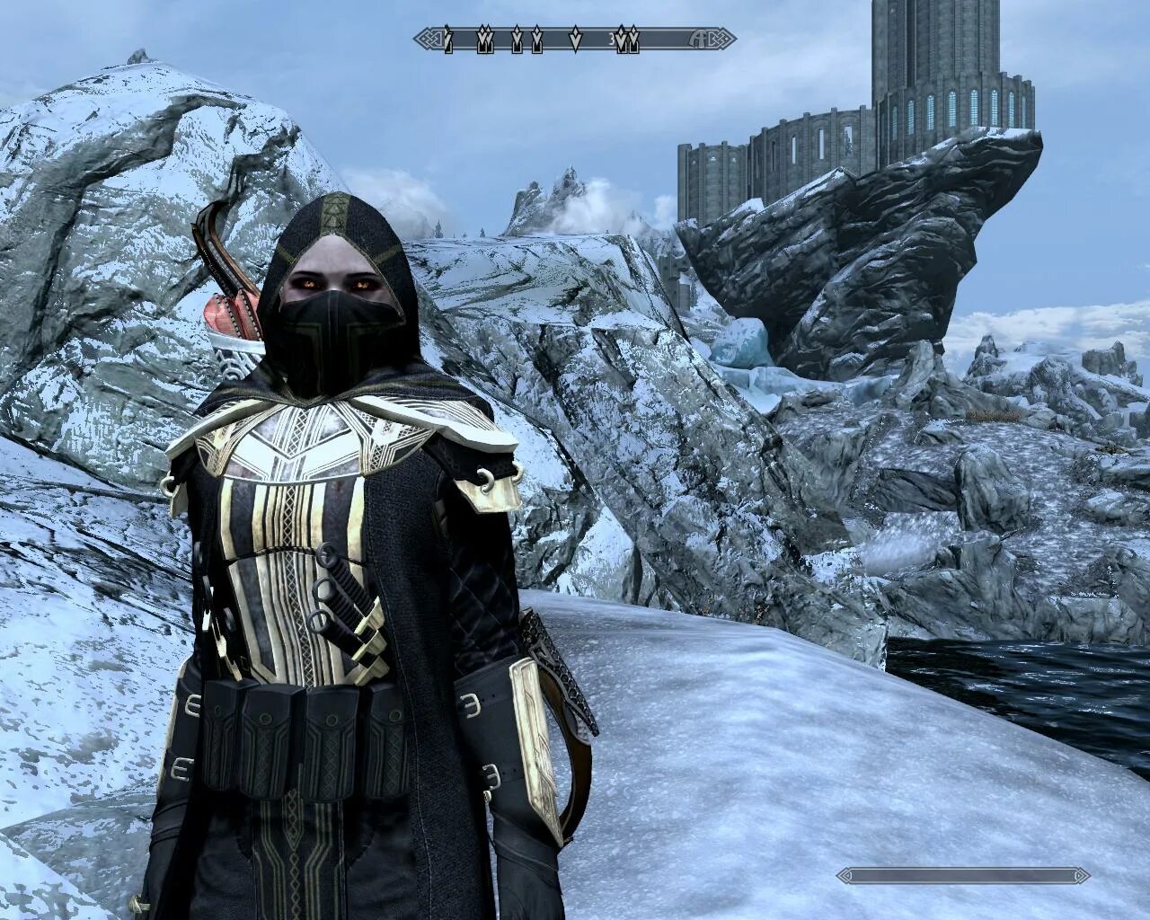 Доспехи вархорс kingdom come. Где найти золотую броню. Где найти золотую броню. Золотая броня обливион. Золотой святой tes.