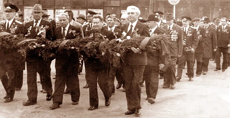 5 мая 1980 год. 9 мая 1980 года. день победы 1980 год. день победы 1980 год фото. 9 мая 1980 года москва.