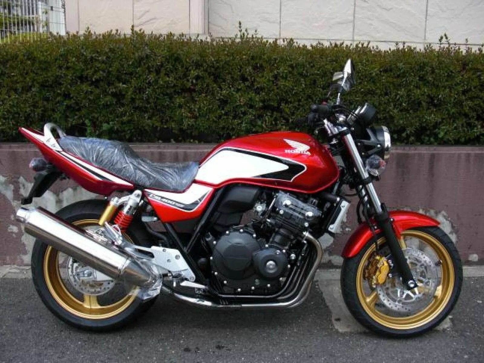 Купить мотоцикл хонда 400. Honda sb400 super four. Honda CB 400 Supefour. Honda super four 400. Honda CB 400 four.