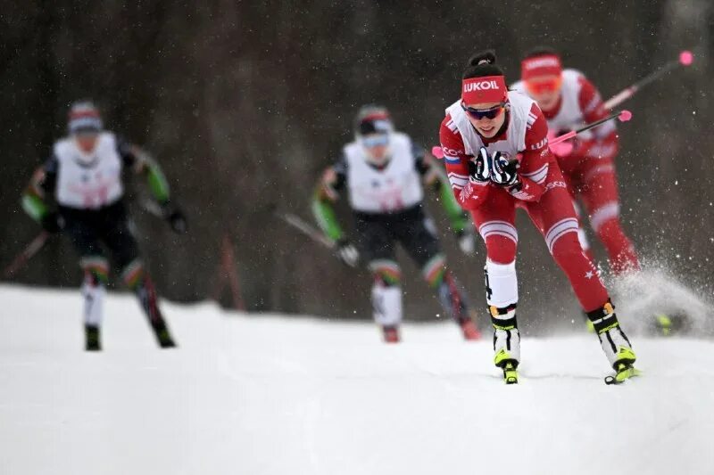 лыжные гонки преследования. альпе де чермис тур де ски. лыжные гонки 10км свободный стиль. трансляция лыжные гонки сегодня матч тв. лыжные гонки трансляция.