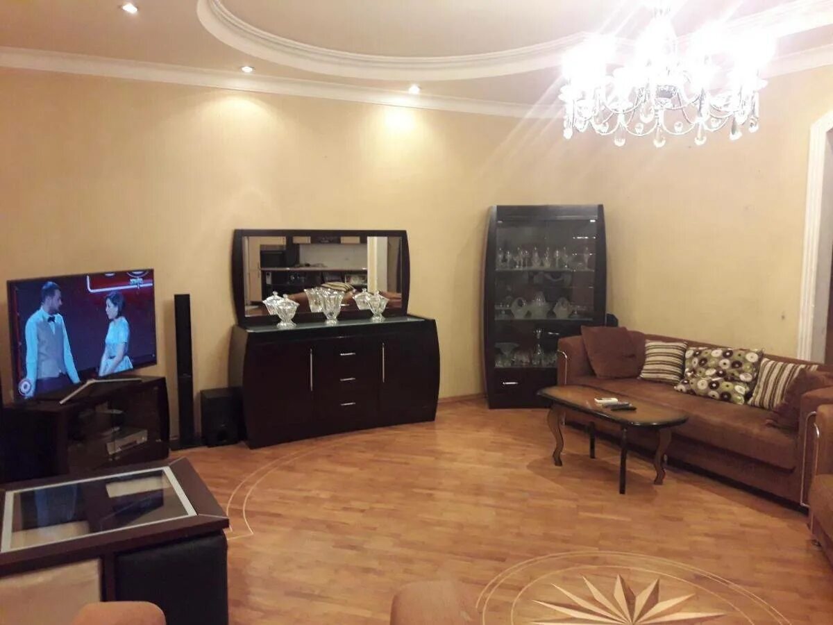 Отель ayf palace - баку. Golden hotel баку, азербайджан. Квартиры в азербайджане. Баку квартиры. Снять квартиру баку азербайджан.