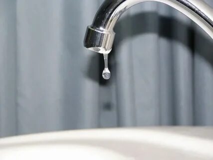 Капает вода из крана смесителя