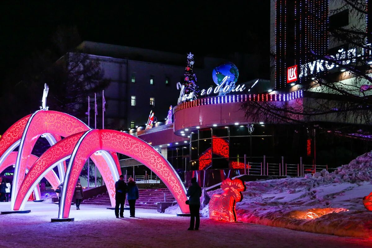 дом на новый год пермь. дом на новый год пермь. пермь ледовый городок в перми_2021_г. новогодняя пермь. новогодняя пермь.