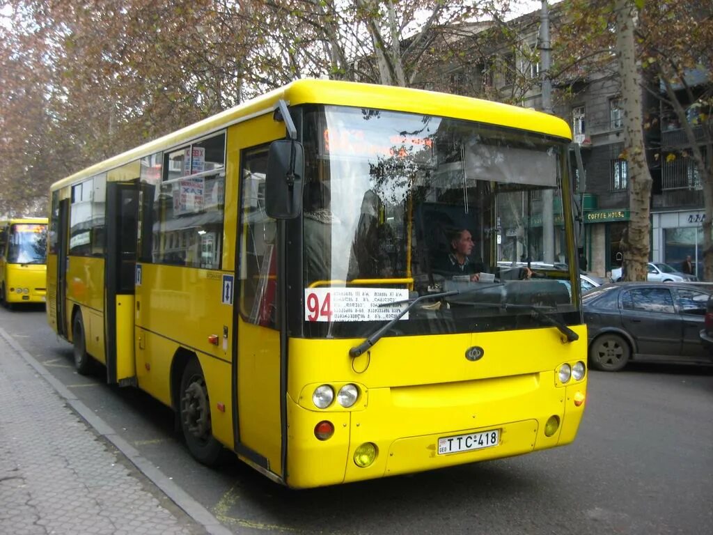 симферополь тбилиси автобус. автофлот автобус тбилиси. троллейбусы в грузии. симферополь тбилиси автобус. зелённые автобусы тбилиси.