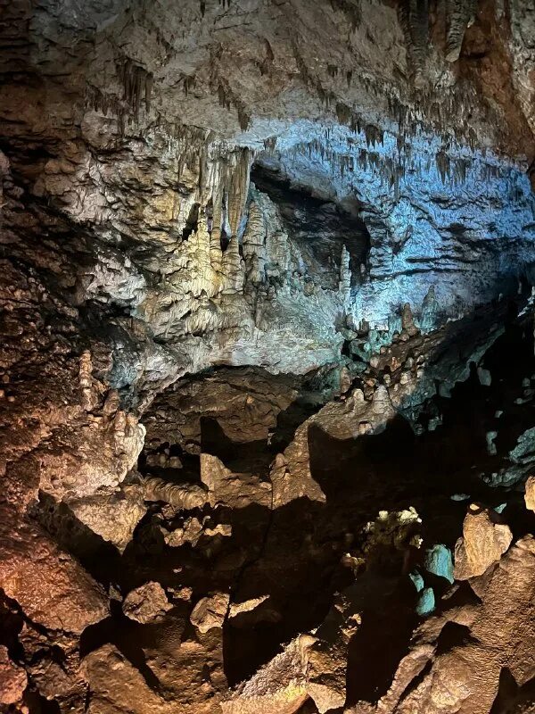 пещера на мироновой горе. сяньрэндун пещера. самая глубокая пещера в мире крубера-воронья. пещера м. пещера крубера грузия.