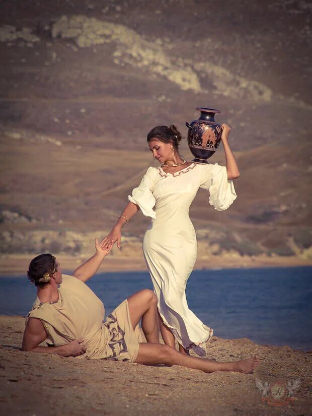 Жених грек. Грек мужчина внешность типичная. Греки мужчины и русские женщины. Греки для презентации. «фригидарий» — лоуренс альма-тадема.