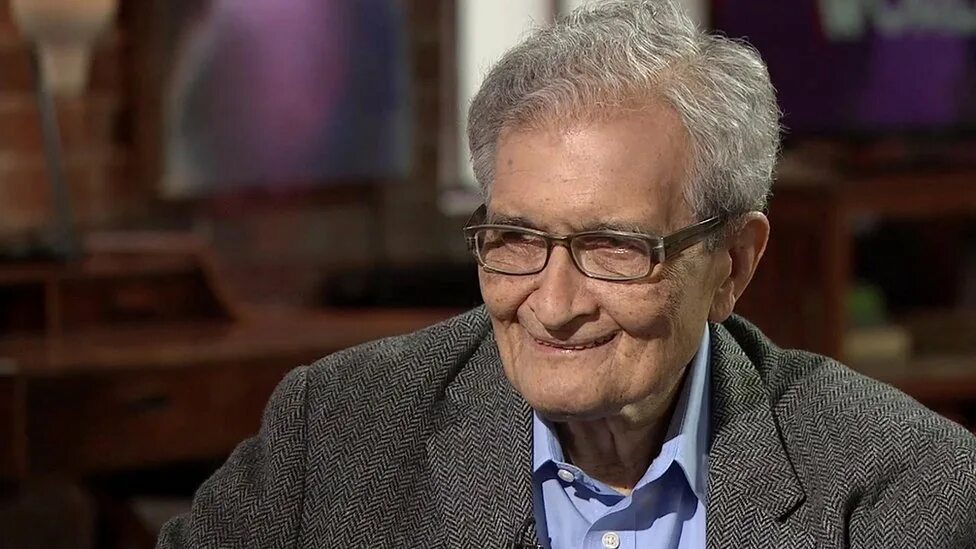 Амартия сен Нобелевская премия. Сен Амартия вручение премии. Amartya Sen актер. Амартия сен