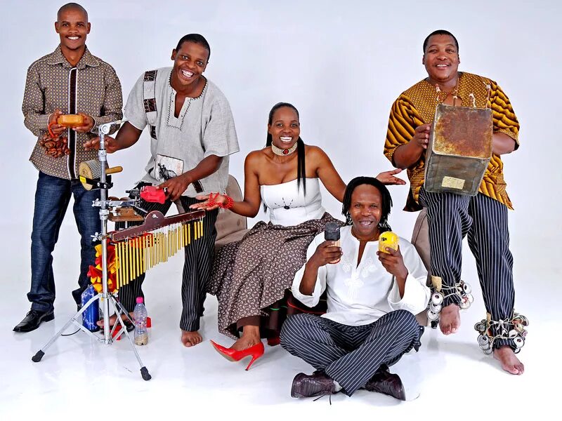 группа африканских языков. группа африканских языков. кения племя масаи. языковые семьи африки карта. музыканты африканцы.