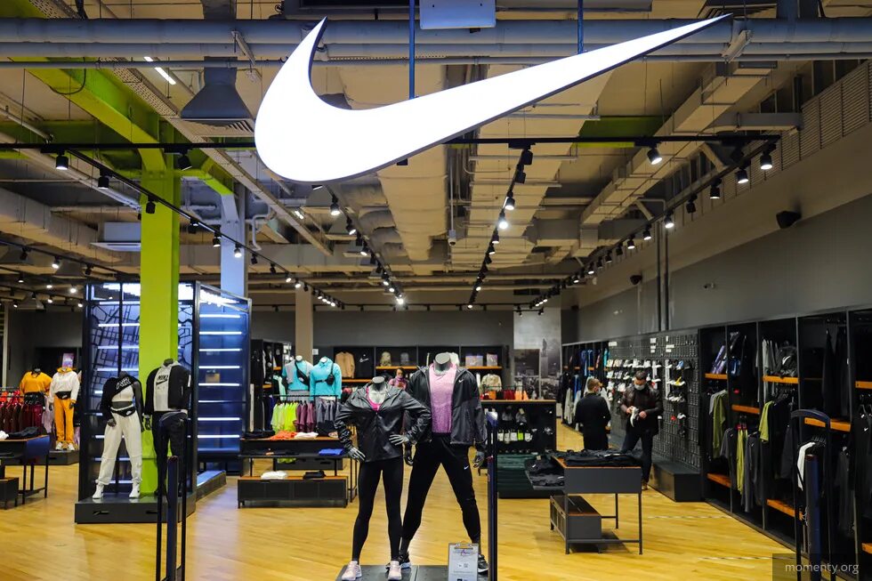 Найк Гринвич. Nike Magazin Turkiya. Nike в России 2022. Магазин Nike в Москве.