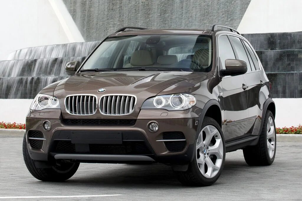 Куплю х5 е70 дизель. BMW x5 II (e70). BMW джип x5. BMW x5 2010. БМВ x5 e70 Рестайлинг.