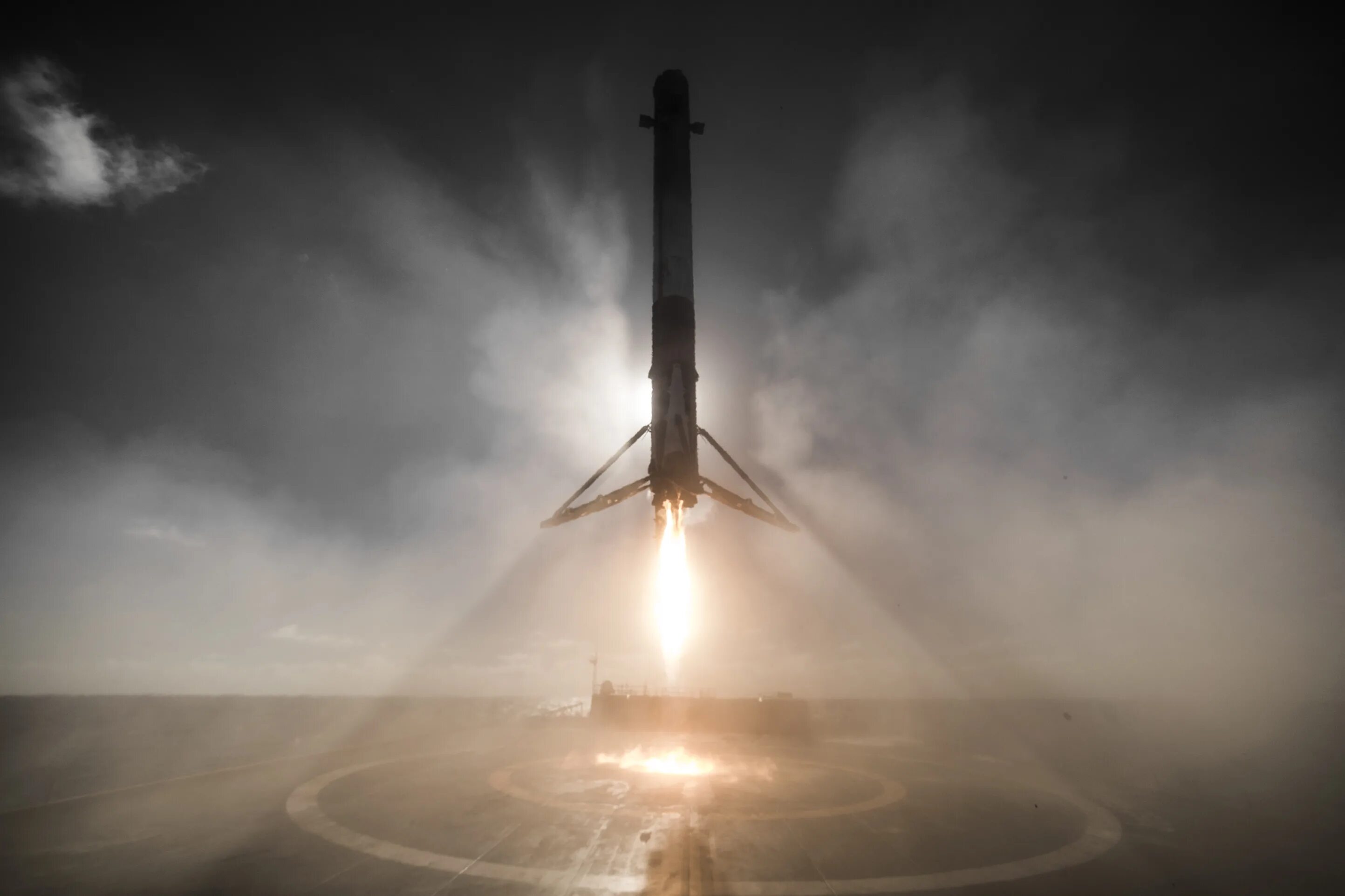 Как приземляется ракета. Falcon 9 ступени. посадка первой ступени ракеты falcon 9. фалькон 9 ракета приземление. falcon 9 посадка ступени.