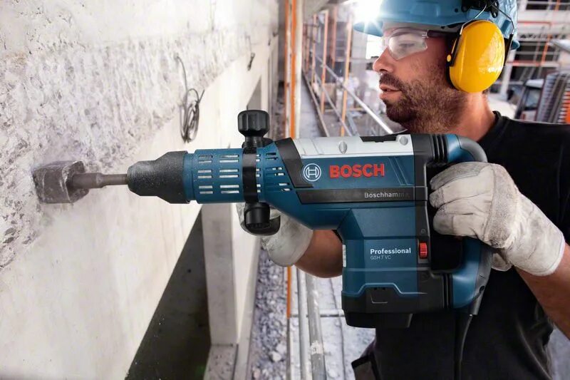 Работать отбойником. Bosch GSH 7 VC. Отбойный молоток Bosch GSH 7 VC professional. Bosch GSH 7 VC молоток отбойный 0.611.322.000. Bosch GSH 7 VC (0611322000).