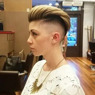Женский барбершоп pixie fade