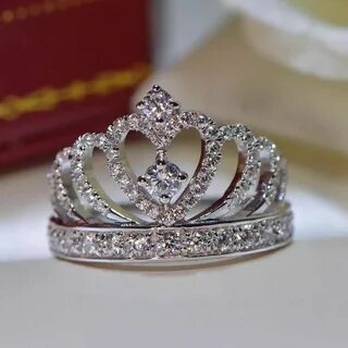 Серебряная и золотая корона