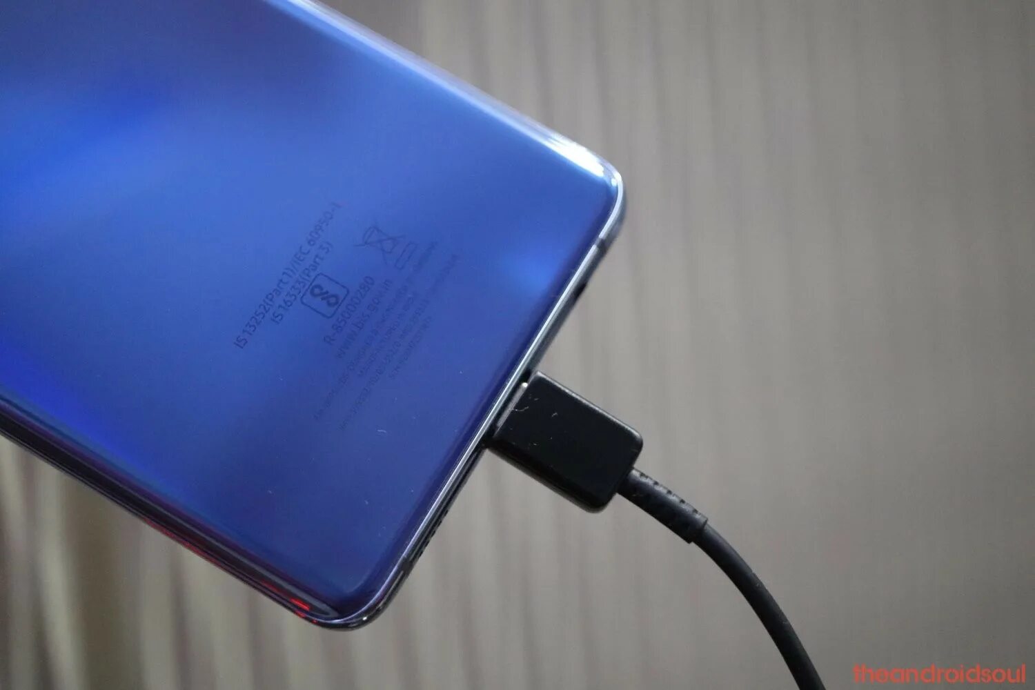 Не заряжается до 100. Samsung a10 s charge. samsung s9 не заряжается. samsung s10 батарейка. galaxy s9 не заряжается.
