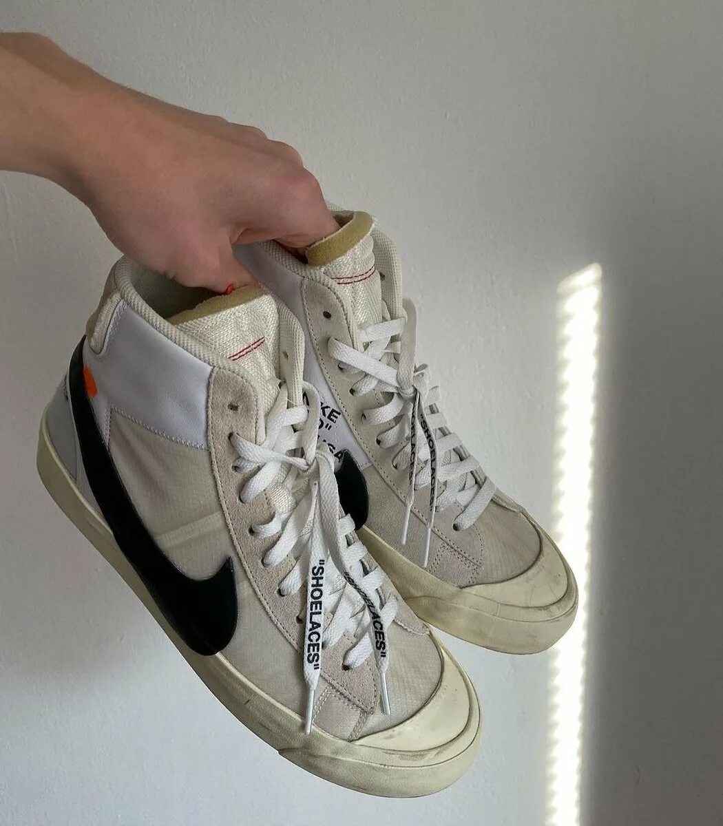 Nike Blazer off White. Nike Blazer x off White. Nike Blazer White. Nike Blazer High off White. Как убрать залом на кроссовках