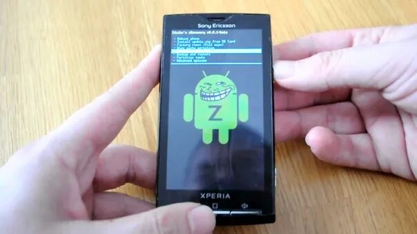 Sony Xperia x10i. Sony Ericsson Xperia so-01b. Включился Sony Ericsson Xperia. Sony Xperia 1 Recovery.