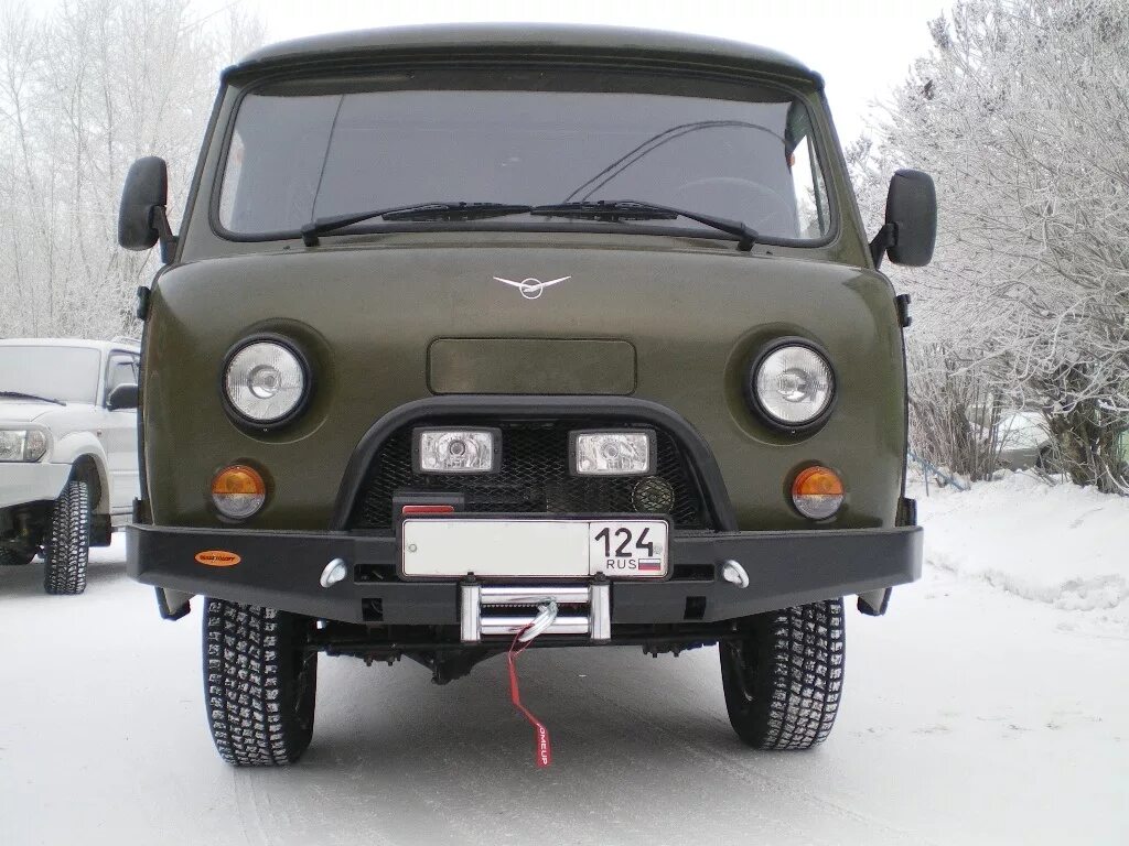 Уаз буханка 452г. Уаз 452 буханка. Перед буханки. Перед буханки. Силовой бампер уаз 3303.