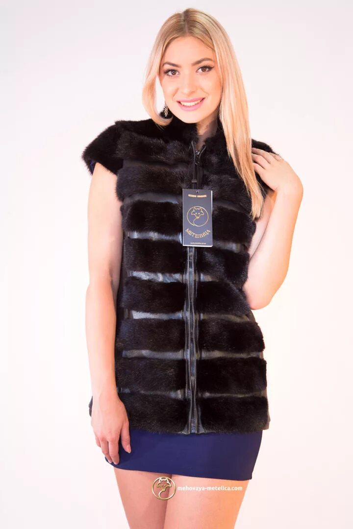 Жилеты женские из меха норки. Норковый жилет с рукавами. Меховые жилетки из норки. Elisabetta franchi жилет мех. Жилет из норки.