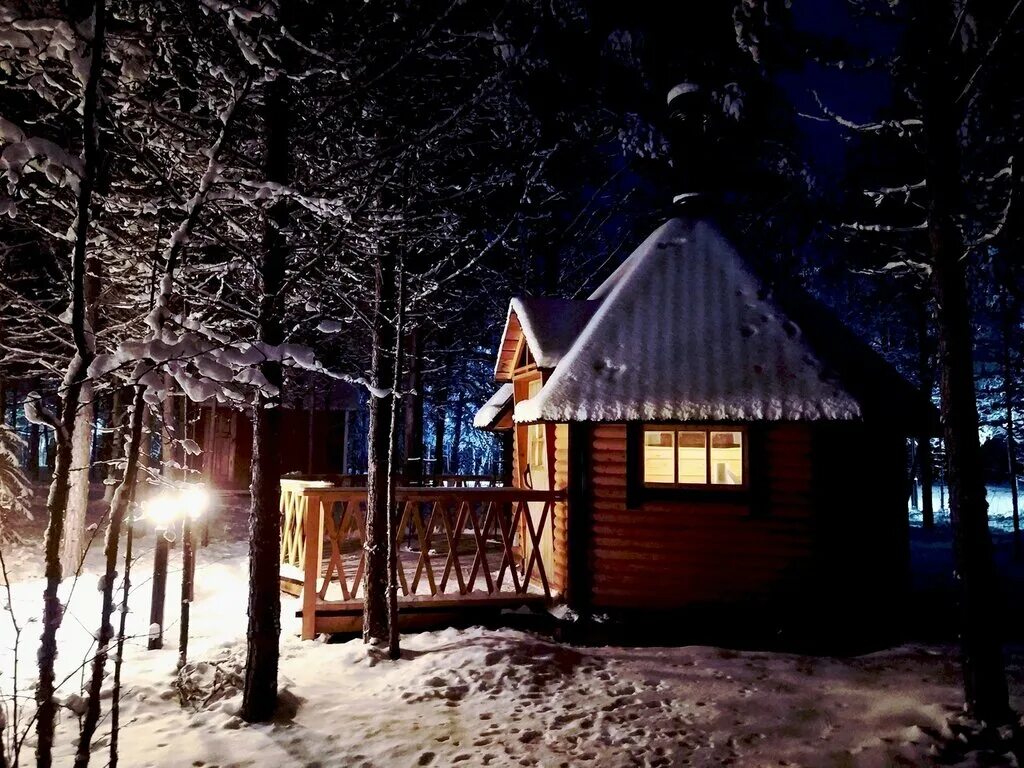 Турбаза лесной причал мурманск. Дом отдыха мурманск. Отель cedar grass. Турбаза мкти. Турбаза мурманская область голубая бухта.